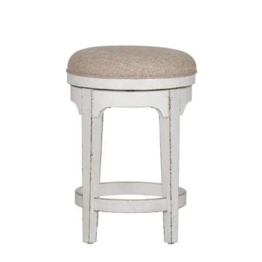 Magnolia Manor 4PC Console Bar Table With Stools - Image 4