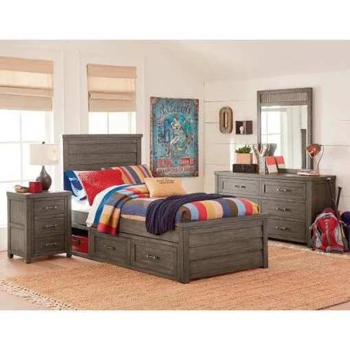 Bunkhouse Louvered Panel Bed - Image 2