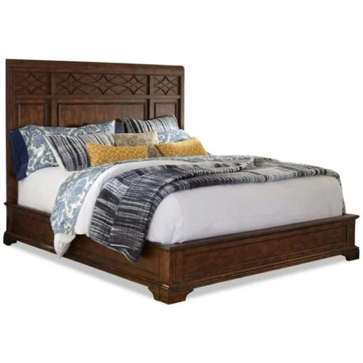 Trisha Yearwood - Katie Panel Bed