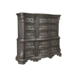 Vivian Master Chest