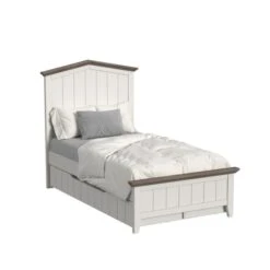 Lodge Bed