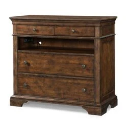Trisha Yearwood - Stillwater Media Chest