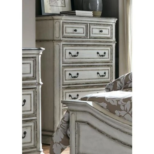 Magnolia Manor 5 Drawer Chest - Image 2
