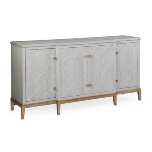 Adela Credenza
