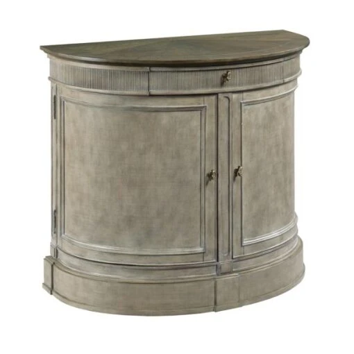 Savona Demilume Bachelor's Chest