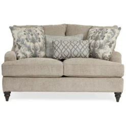 Shelby Loveseat