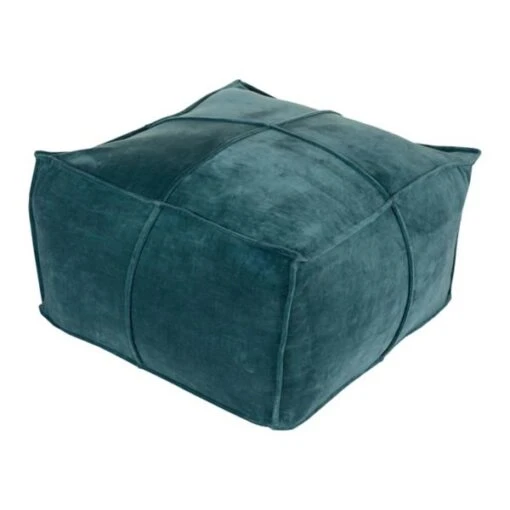 Essex Pouf