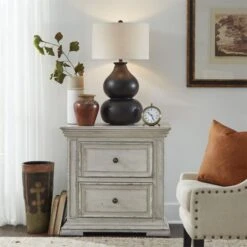 Big Valley Nightstand With Charging Station -Home Decoration Shop ST720453 c
