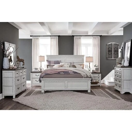 Bellevue Manor Dresser - Image 2